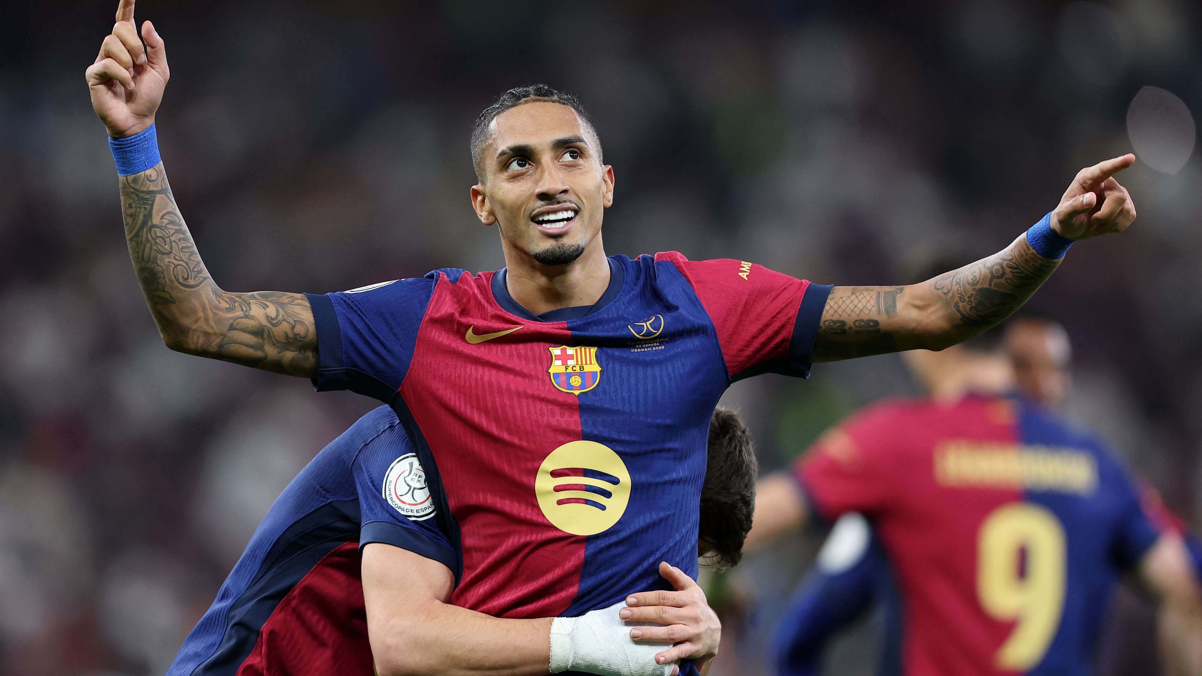 杯决赛中 杯决赛中