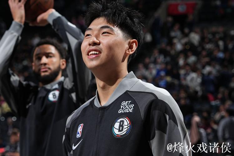 官宣:篮网裁掉崔永熙 因膝伤本赛季提前报销 官宣:篮网裁掉崔永熙 因膝伤本赛季提前报销